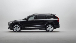 رونمایی از شاسی بلند 5 تنی زرهی ولوو XC90 + تصاویر