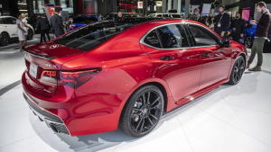 تعیین قیمت پایه 51 هزار دلاری برای آکورا TLX PMC دست ساز