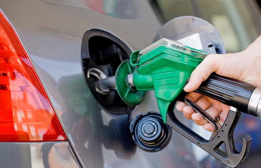 قیمت بنزین تا پایان تابستان امسال گران نخواهد شد