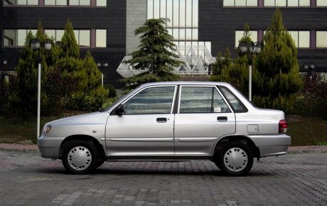 خودروهای تولید داخل از استاندارد مناسبی برخوردار نیستند