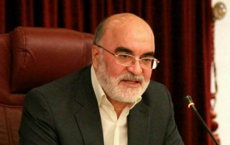 انبار ۱۶۰ هزار خودرو به دلیل کمبود قطعه