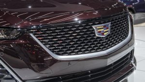 کاهش قیمت کادیلاک CT5 مدل 2020 در مقایسه با رقبای آلمانی