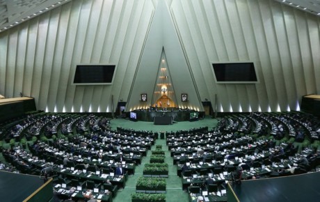 ۳ پرونده مهم خودروسازان در مجلس قرائت می‌شود