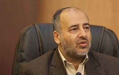 خودروسازان باید با فروش اموال مازاد مطالبات قطعه سازان را پرداخت نمایند