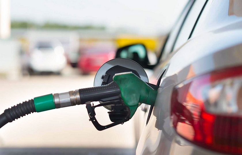 افزایش قیمت بنزین گریبان کالاهای اساسی را می‌گیرد