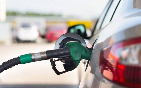 افزایش قیمت بنزین گریبان کالاهای اساسی را می‌گیرد