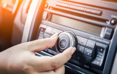 دلایل از کار افتادن بلندگوهای خودرو چیست؟