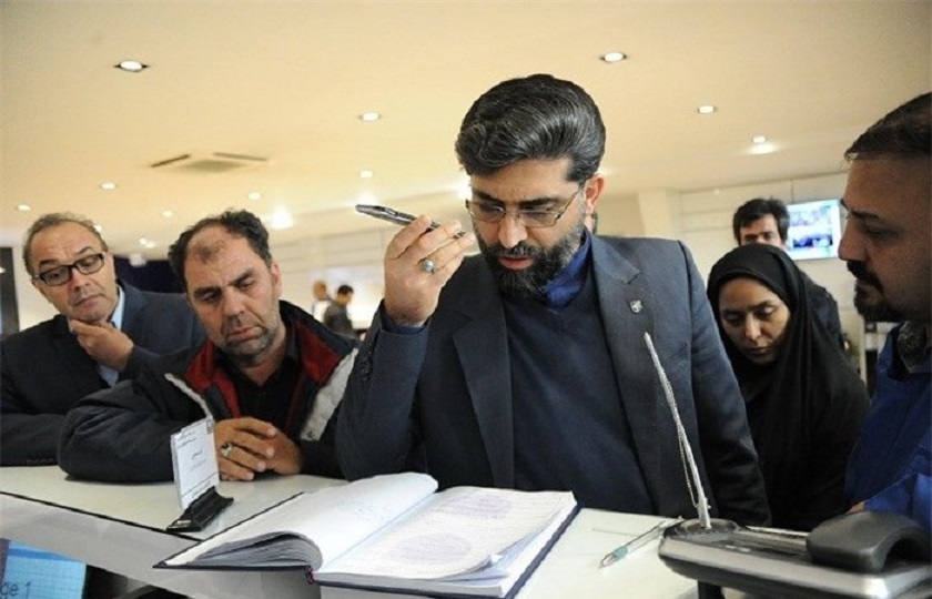 بازدید سرزده مدیرعامل ایران خودرو از تعمیرگاه مرکزی شماره 1