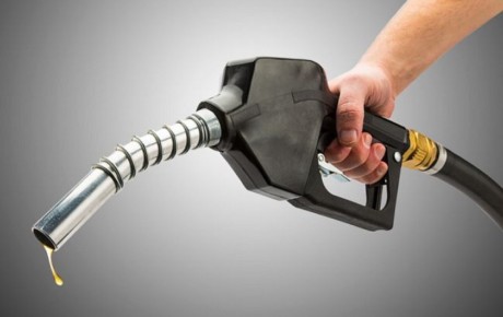 کاهش ۲۰ درصدی مصرف بنزین