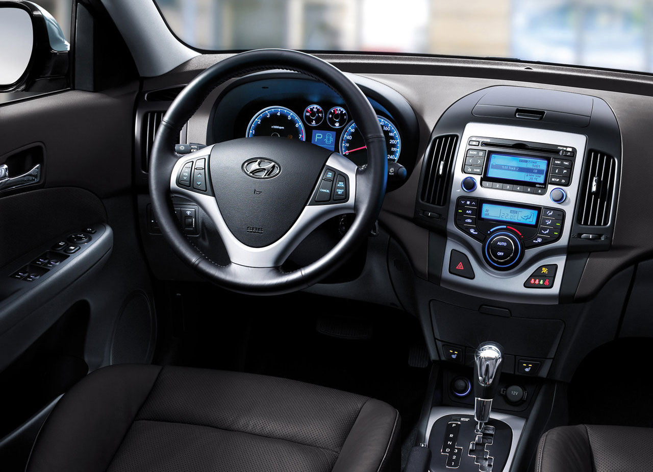نمای داخلی هیوندای i30