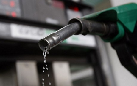 مصرف روزانه بنزین ۲۲ میلیون لیتر کاهش یافت
