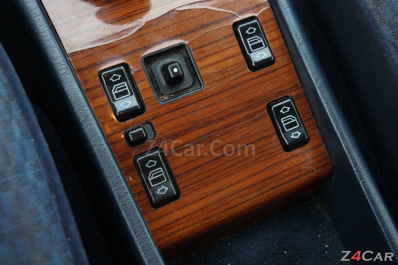 بالابرهای برقی شیشه بنز W124