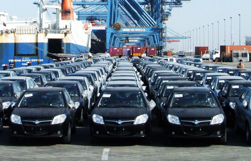 ترخیص خودروهای وارداتی با پرداخت 40 درصد سود بازرگانی