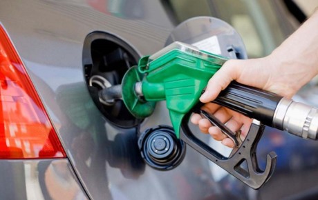 خبر اختصاص ۴۰۰ لیتر بنزین به تاکسی‌های بین شهری تکذیب شد