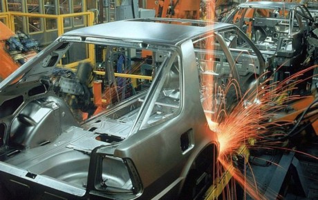 رشد ۱۰۰ درصدی تولید خودرو در آذر و دی