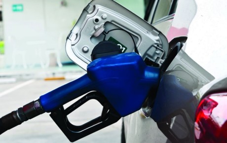 زمان ۶ ماهه برای استفاده از سهمیه بنزین افزایش می‌یابد؟