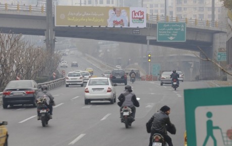 کاهش ۵۰ درصدی تردد خودروها در تهران