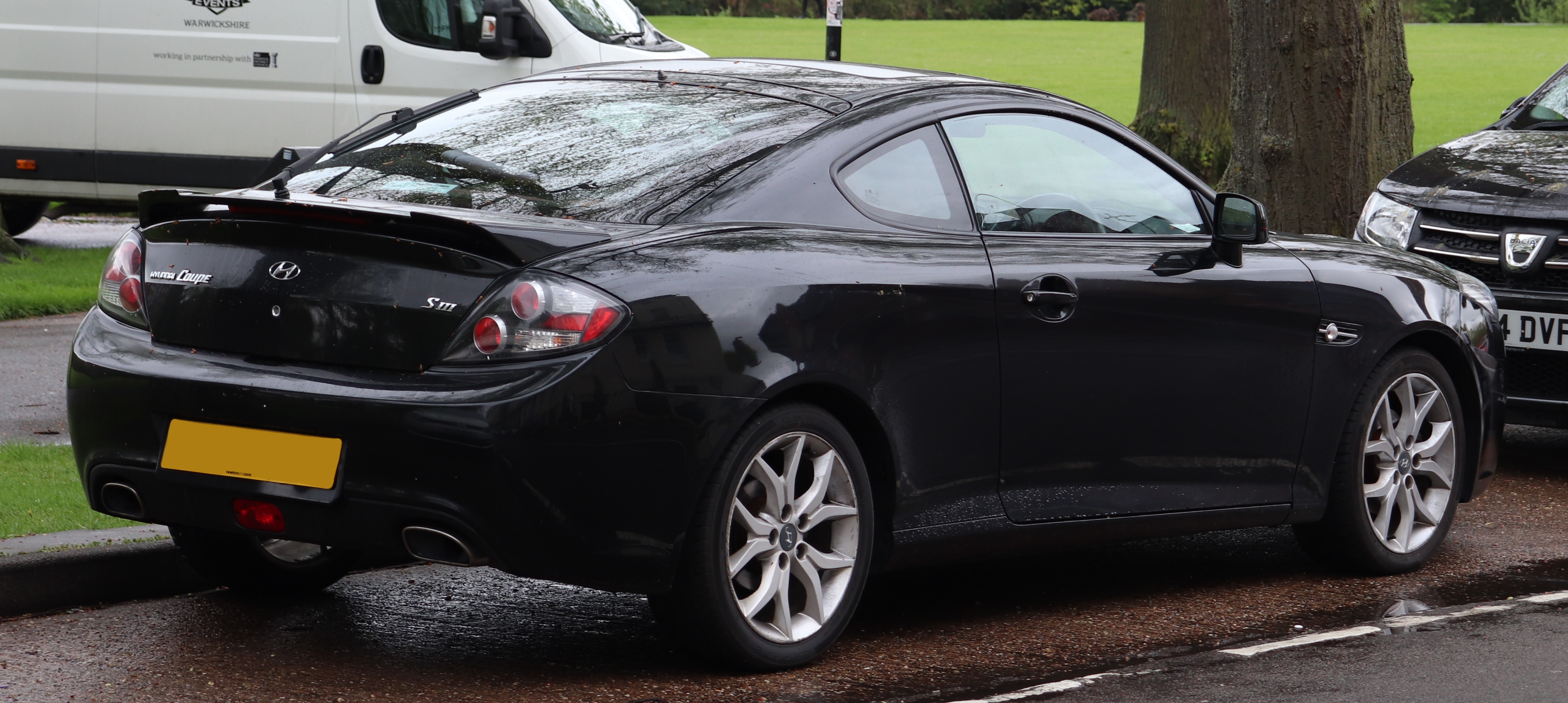 black coupe bcak