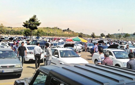 بازار خودرو در بلاتکلیفی