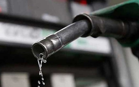 سهمیه بنزین پایه وانت‌بار‌ها ۲۰ درصد کاهش می‌یابد