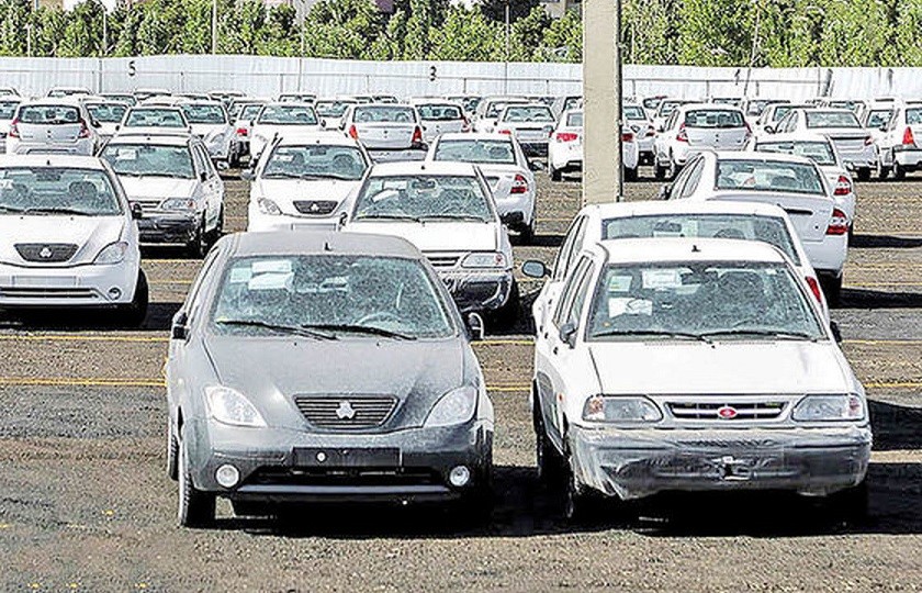 کاهش نسبی قیمت خودرو در بازار
