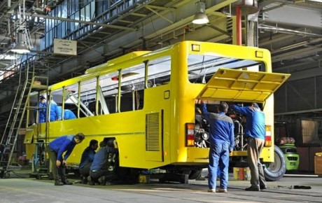 ایران خودرو متعهد به کاهش ارزبری تولید اتوبوس شد