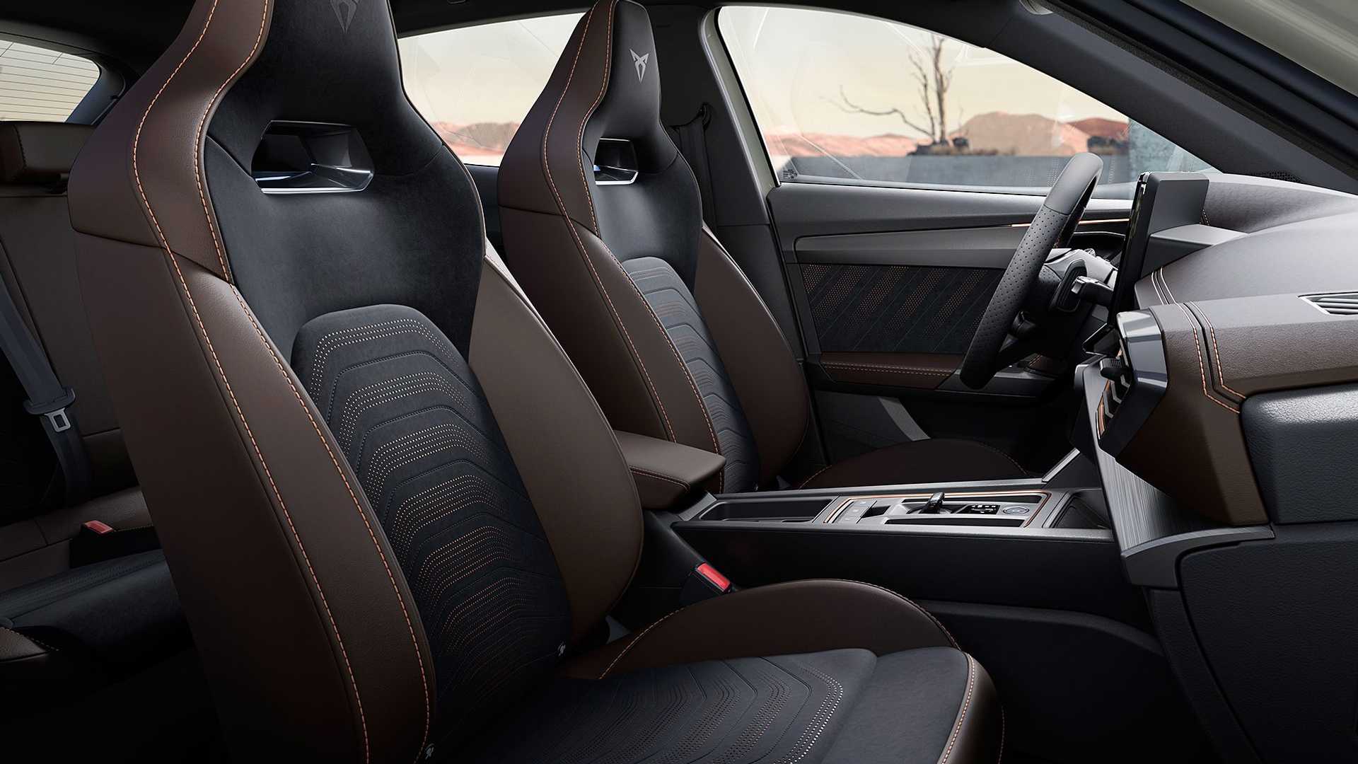 کوپرا VZ5 یک کراس اوور جذاب با ریشه های آلمانی