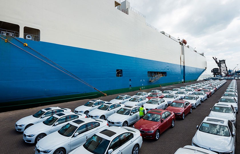 مخالفت مجلس با واردات خودروهای خارجی