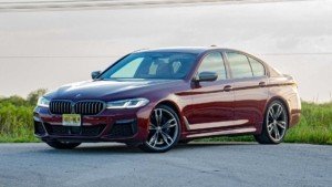 ب ام و M550i 2021