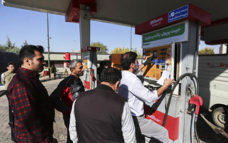 اختلال در پمپ بنزین‌ها و سود دولت