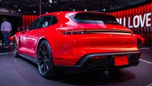 پورشه تایکان GTS اسپرت گرنتوریسمو 2022