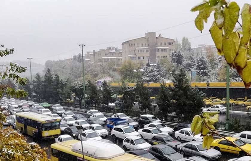 عدم حذف بنزین سهمیه‌ای حمل‌ و نقل عمومی