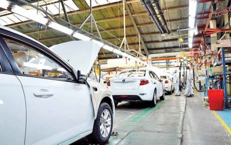 بررسی رفع تحریم‌ها در صنعت خودرو