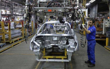 کاهش خوش‌بینی خودروسازان