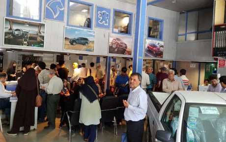 شکایت قضایی خریداران برای تحویل خودرو