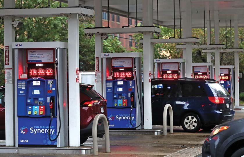 رکورد افزایش قیمت بنزین در آمریکا