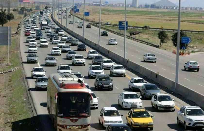 افزایش تردد در محورهای برون شهری