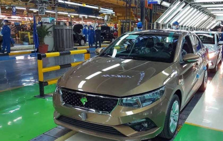تولید ۷۵۰ هزار خودرو توسط ایران خودرو در سال ۱۴۰۱