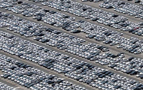 ۲۵ هزار خودرو در پارکینگ ایران خودرو