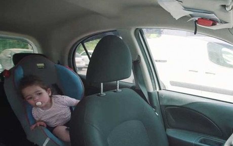 تنها ماندن کودکان در خودرو چه خطراتی دارد؟