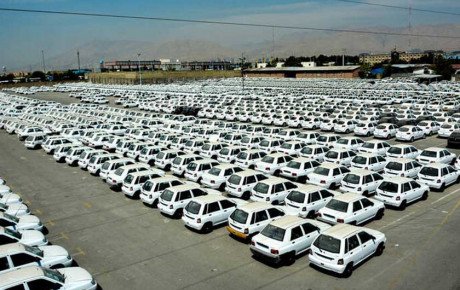 کاهش خودروها در انبار خودروسازان