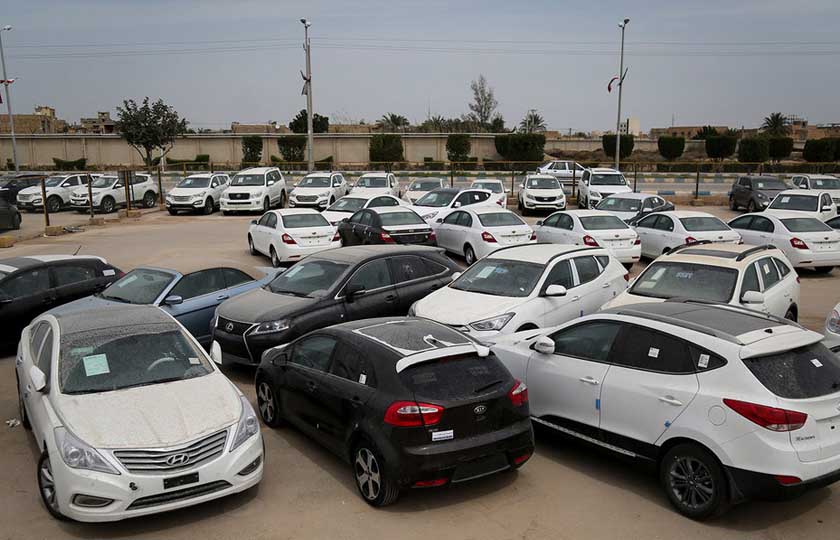 واردات 2000 خودرو به مناطق‌ آزاد