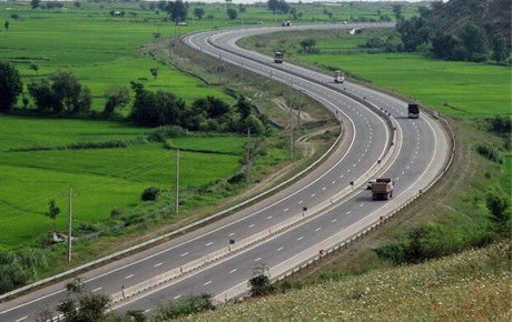 در سال جاری آزادراه منجیل-رودبار افتتاح می شود