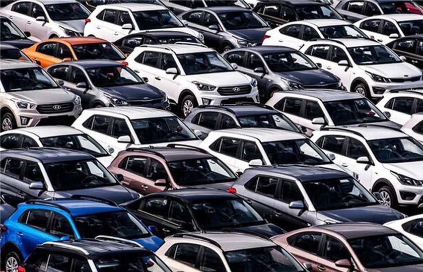 کاهش ۸۳.۵ درصدی فروش خودرو در روسیه