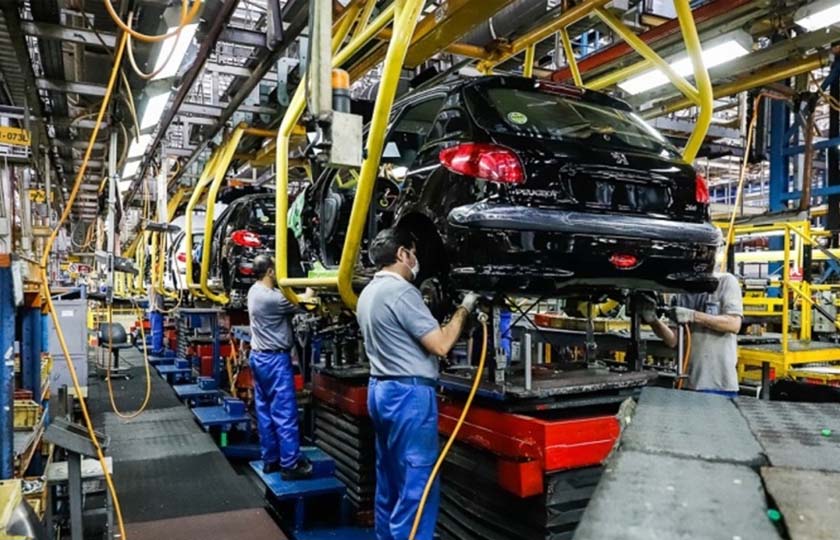 رشد 62 درصدی تولید خودرو کامل در ایران خودرو