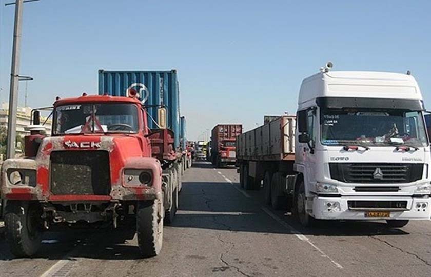تردد ۴۸۰ هزار کامیون فرسوده در جاده‌ های کشور