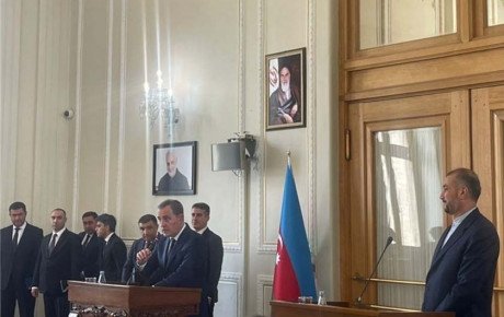 توافق با آذربایجان برای تولید مشترک خودرو و تراکتور