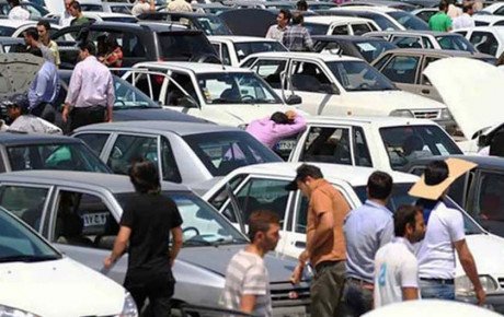 فعال بازار خودرو : بعید است قیمت خودرو گران تر شود!
