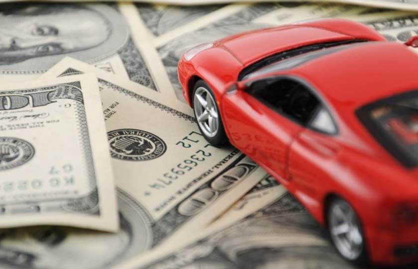 پیش بینی قیمت دلار با آغاز واردات خودرو