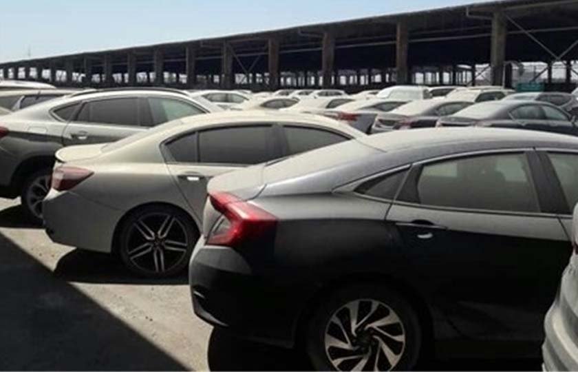 سرنوشت خودروهای خارجی مانده در گمرک